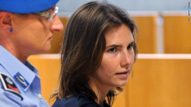 Convicts testify in defense of Amanda Knox