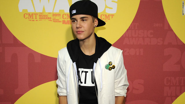 Bieber fever chaos at Macy's a 'misunderstanding'