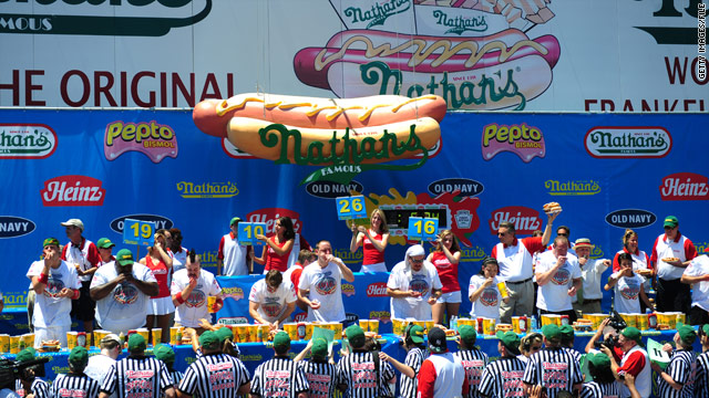 On the Radar: Hot dog contest, Yellowstone cleanup, royal visit