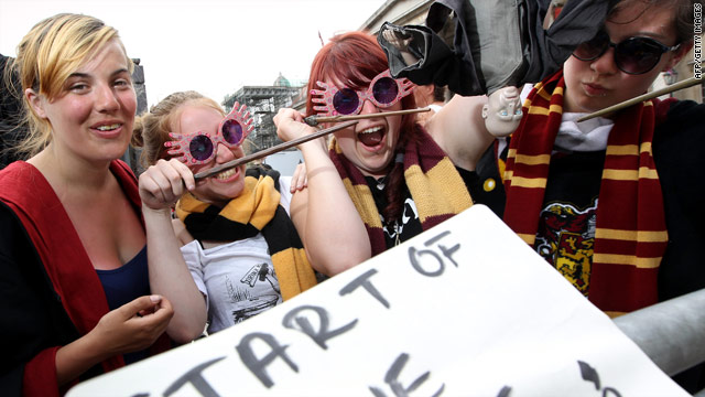 On the Radar: Potter premiere, missing off Mexico, Afghan killings trial