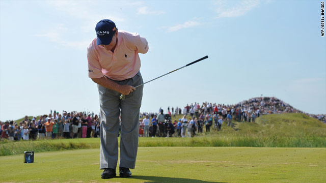 Tom Watson, 61, aces hole at Open