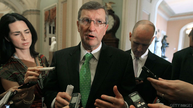 Ex-Gang of Six members to unveil debt plan to other senators Tuesday