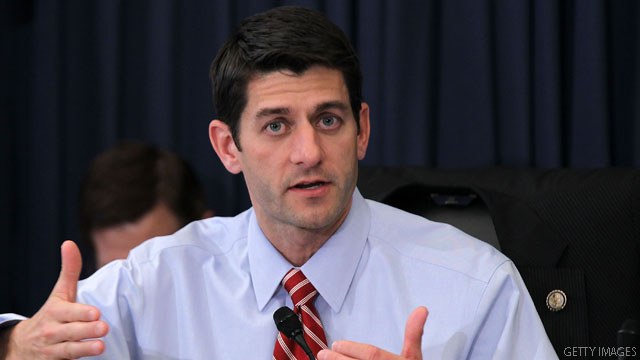 Ryan's inner circle includes Romney aides, Hill staffers