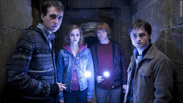 'Harry Potter' knocks over 'Star Wars' to become top grossing franchise