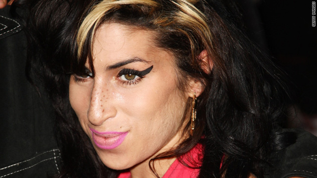 Amy Winehouse joke censored on 'Glee Project'