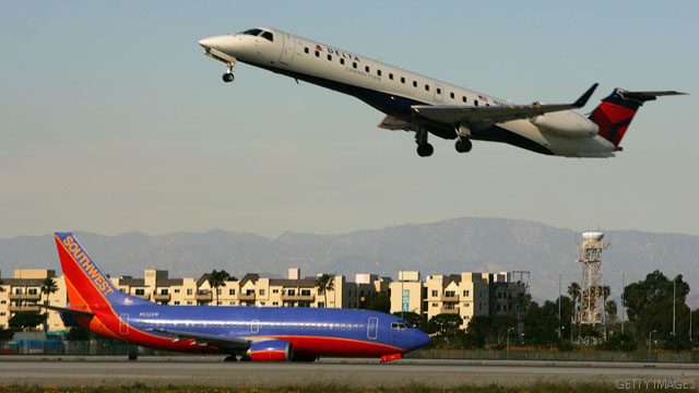 Senate goes on recess without taking up FAA funding