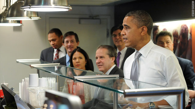 President Obama treats staff to lunch