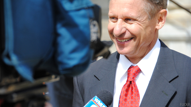 GOP candidate 10,000 feet up on crucial weekend