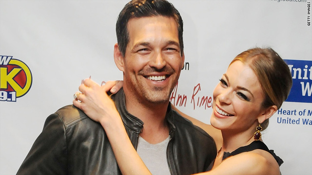 LeAnn Rimes trying out marriage tattoo