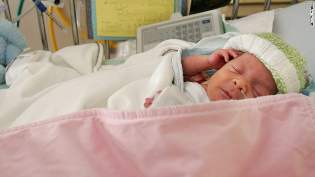 Fortified breast milk helps preemies grow