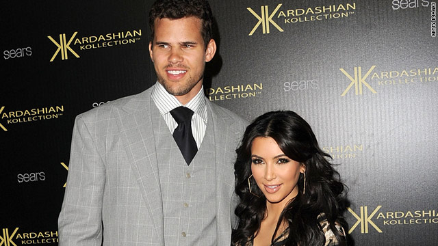 Kardashian wedding frenzy on 'Showbiz Tonight'