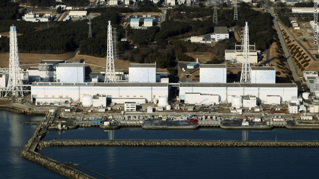 Group urges Japan to delay school near crippled nuclear plant