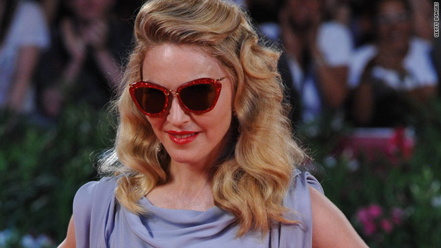 Madonna publicly thanks ex-husbands