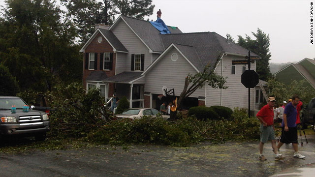 At least 4 dead as what remains of Lee storm moves north