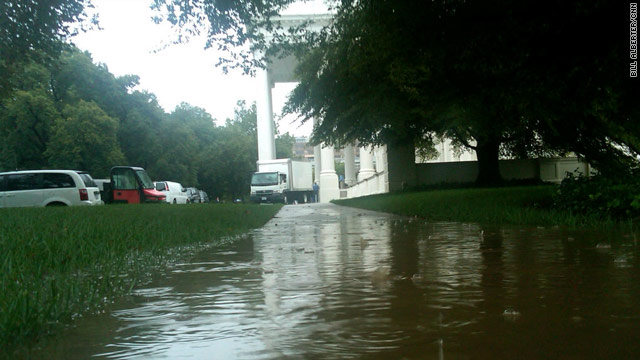 Super-soaked White House