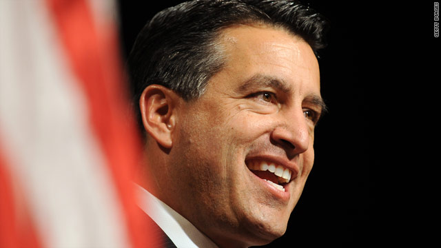 Nevada Gov. Brian Sandoval backs Perry