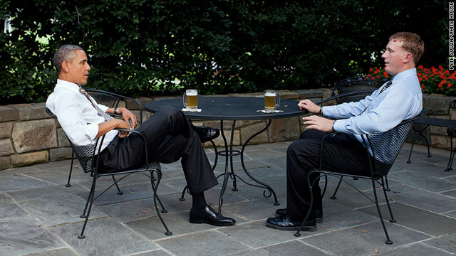 President pauses for beer with future Medal of Honor recipient