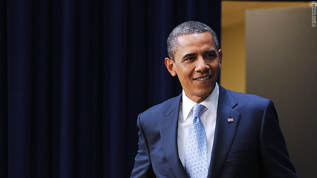 Obama takes digs at Perry, GOP debate audiences