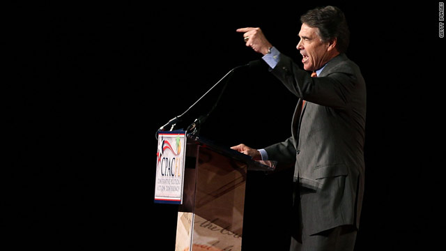 Perry casts Romney as 'slick' at Florida GOP breakfast