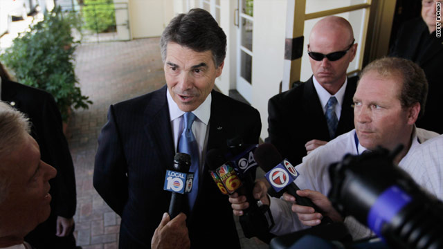 Immigration questions dog Perry after debate