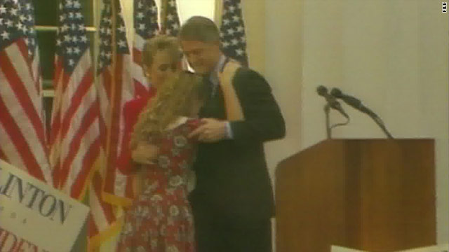 Clintons celebrate big anniversary