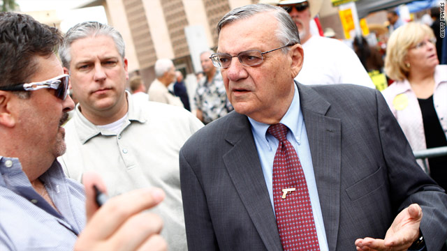 Arizona sheriff meets with GOP White House hopefuls