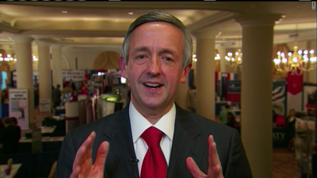 Pastor says critics trying to 'marginalize religion'