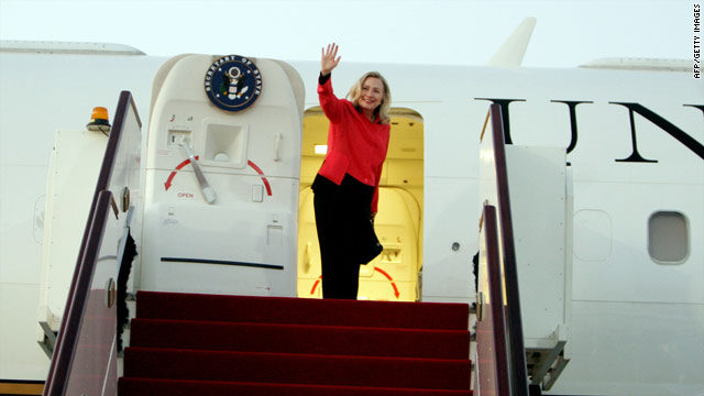 CNN's GUT CHECK for October 15, 2012