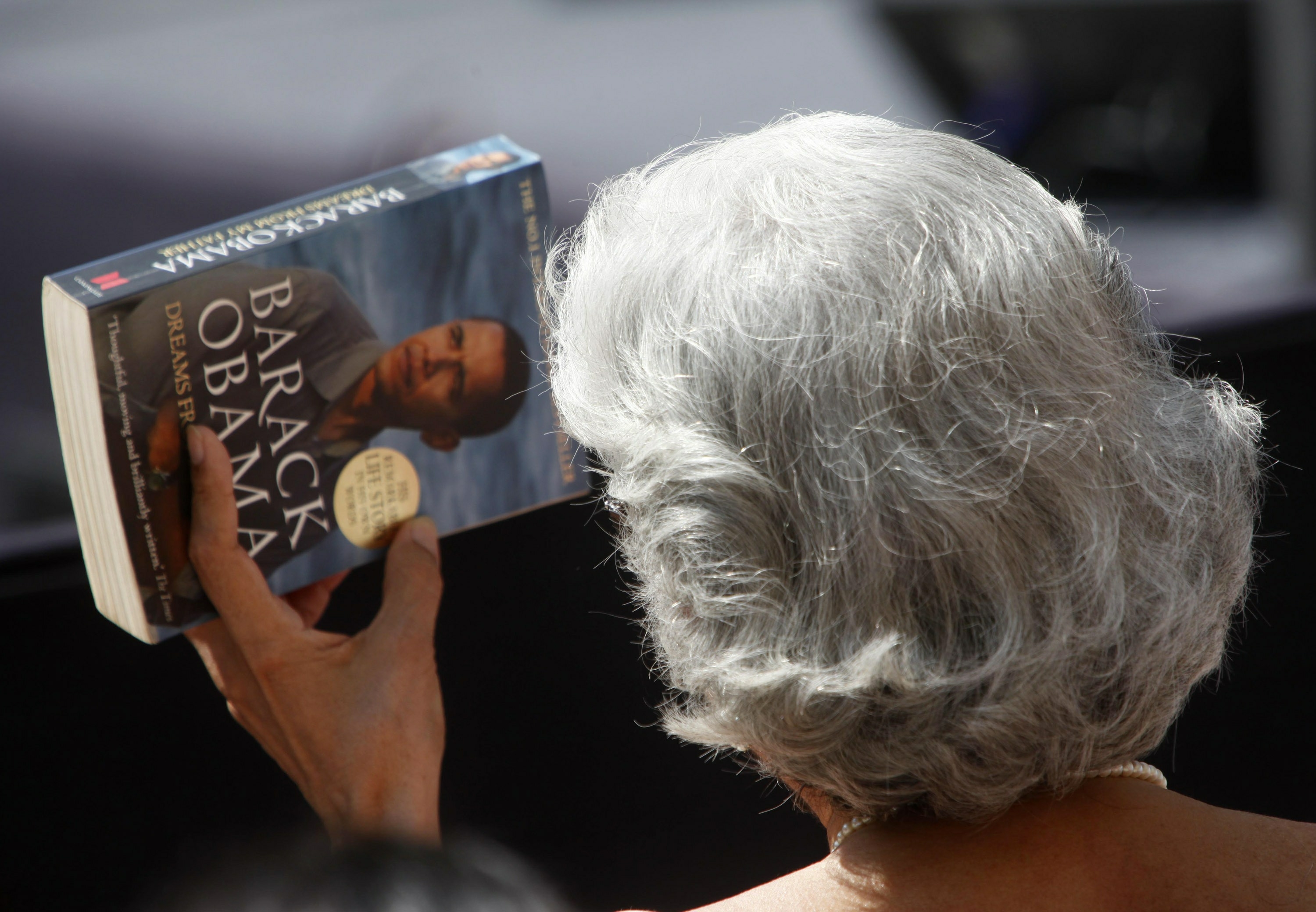 Thousands spent by embassies to buy Obama books