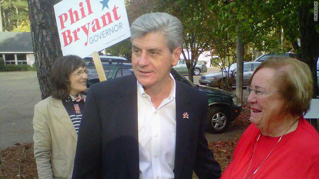 Mississippi gov’s surprising remark on working moms