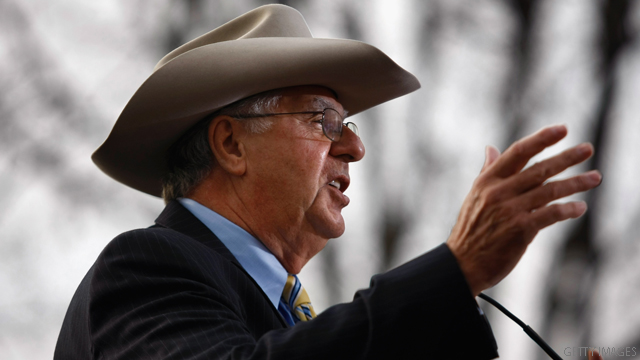 Tea party ups ante on super committee