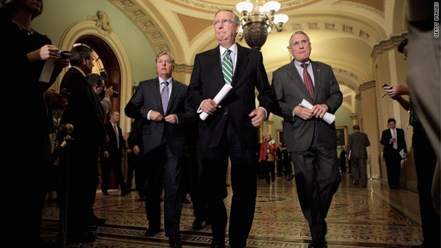 Senators reach compromise on detainee language in defense bill