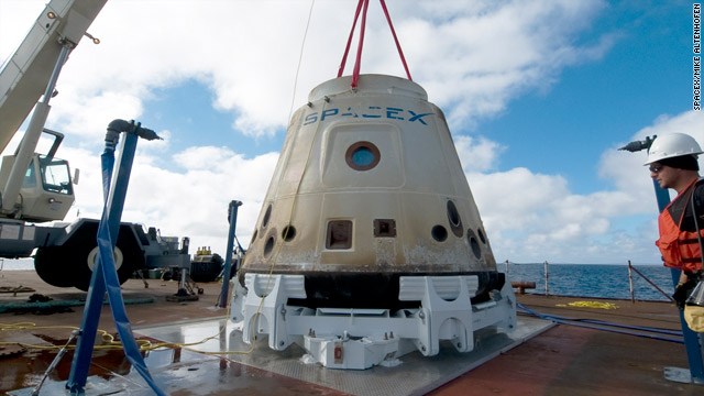 SpaceX gets permission to send Dragon to ISS