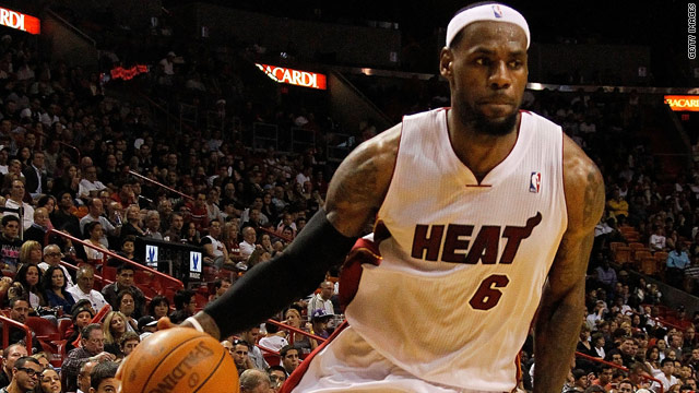LeBron James showed on Christmas Day that he can lead Miami Heat to NBA glory this season.