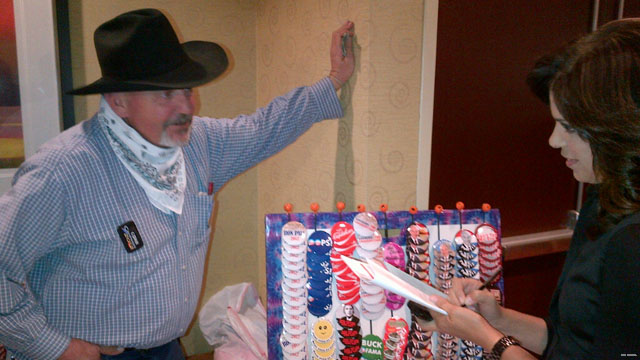 Soledad Reports: Voter travels from Dallas to sell stickers
