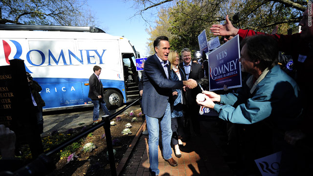 New Spanish ad casts Romney as 'two-faced'