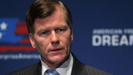 Top governor backs Romney
