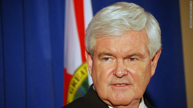 Gingrich shoots for the moon
