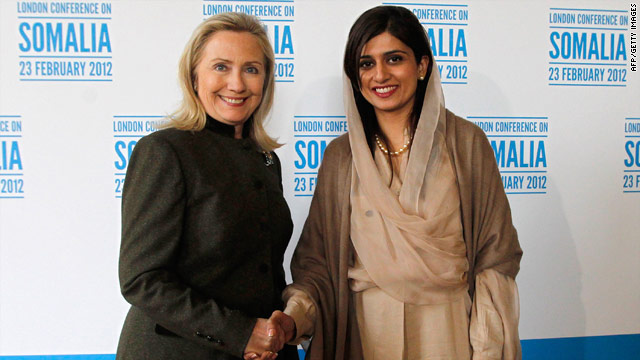 Clinton to Pakistan: "Get back to business"