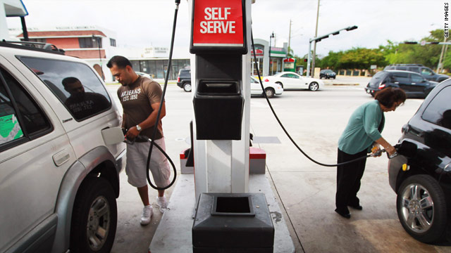 Obama and Republican trade blame on gas prices in weekly addresses