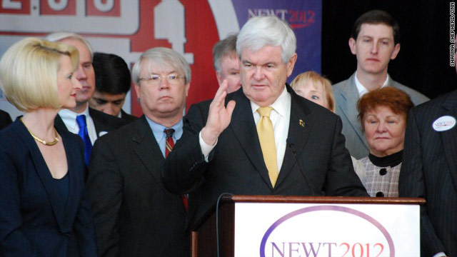 Man calls Obama Muslim, Gingrich doesn't correct