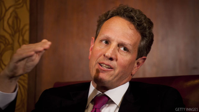 Geithner criticizes Romney's 'ridiculous' analysis