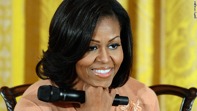 Michelle Obama takes campaign message to Arizona