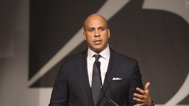 Booker creates committee to unseat fellow Democrat