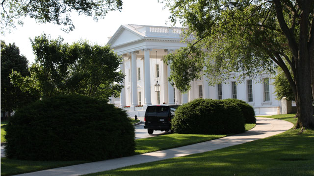 POTUS closed WH meetings & fundraising in NYC
