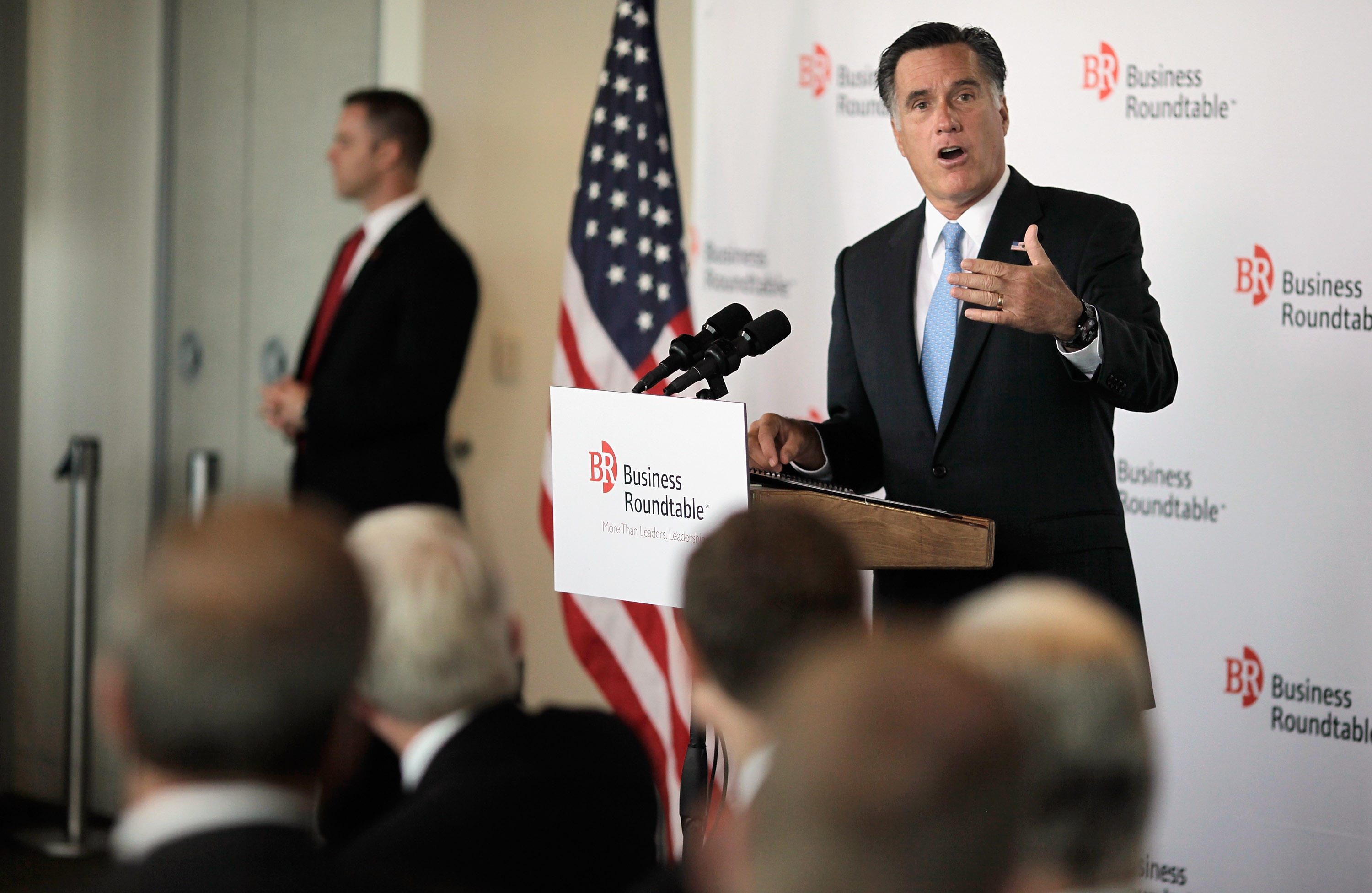 John Avlon: "Romney is a political alien in his own home states"