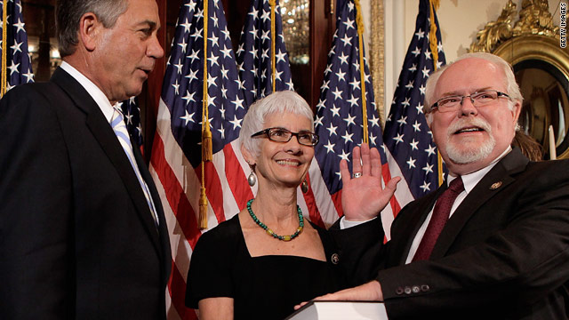 Giffords' successor, shooting survivor holds symbolic meet-and-greet event Giffords' successor, shooting survivor holds symbolic meet-and-greet event