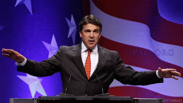 Perry renews his call for Romney tax docs
