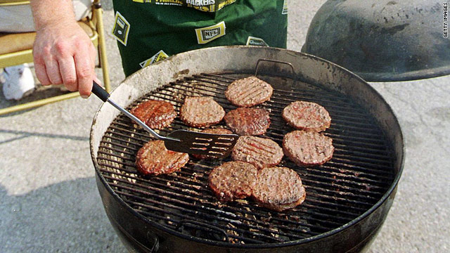 CNN Poll: Cookouts make July 4th sizzle