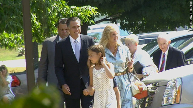 Romney attends church with family in New Hampshire